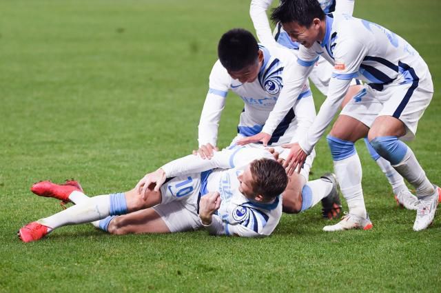 全场比赛结束，尤文1-1热那亚。
